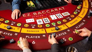 Meja baccarat live-dealer dengan presenter profesional di studio macanslot138